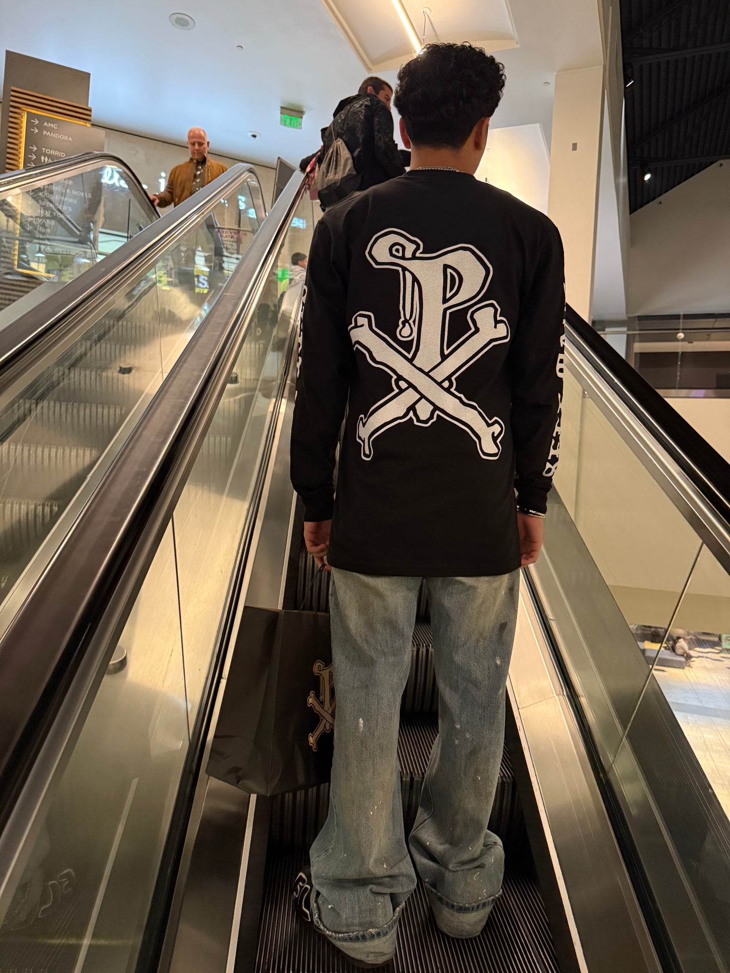 “Splattered P” long sleeves