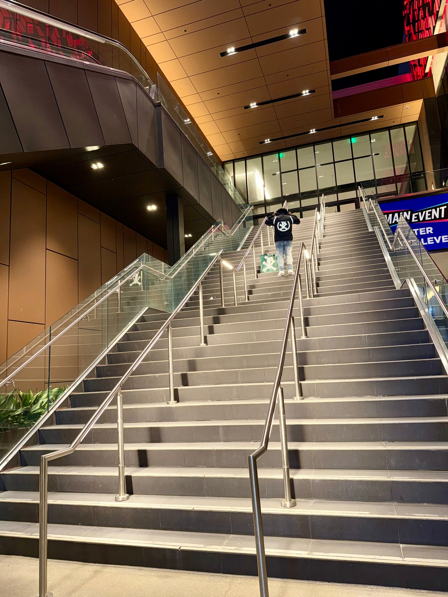 3M Reflective Hooded Windbreakers